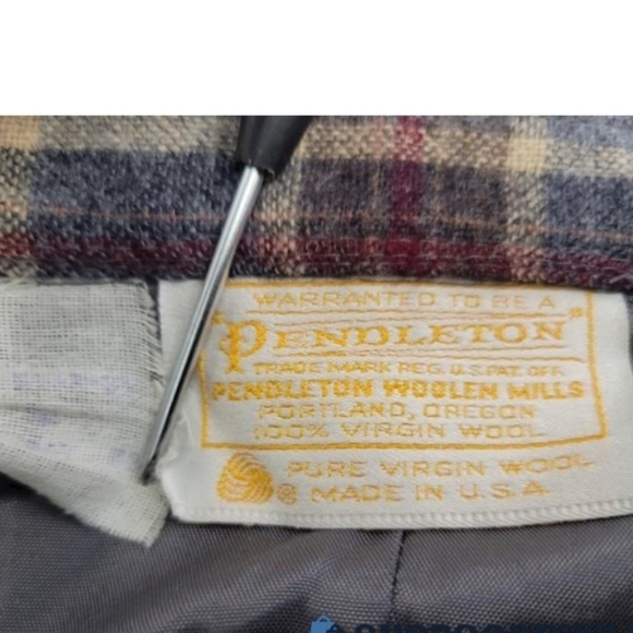 Pendleton Plaid Pencil Skirt - Burgundy and Gray - Picture 3 of 3